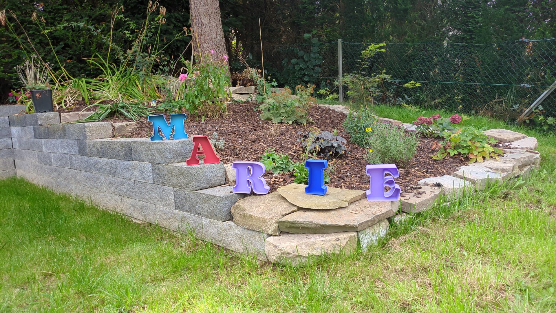 3D Buchstaben Deko - Hohle Buchstaben zum Befüllen – Aufstellbar – Personalisierbare Wörter – Perfekt für Halloween & Anlässe – Bild 4